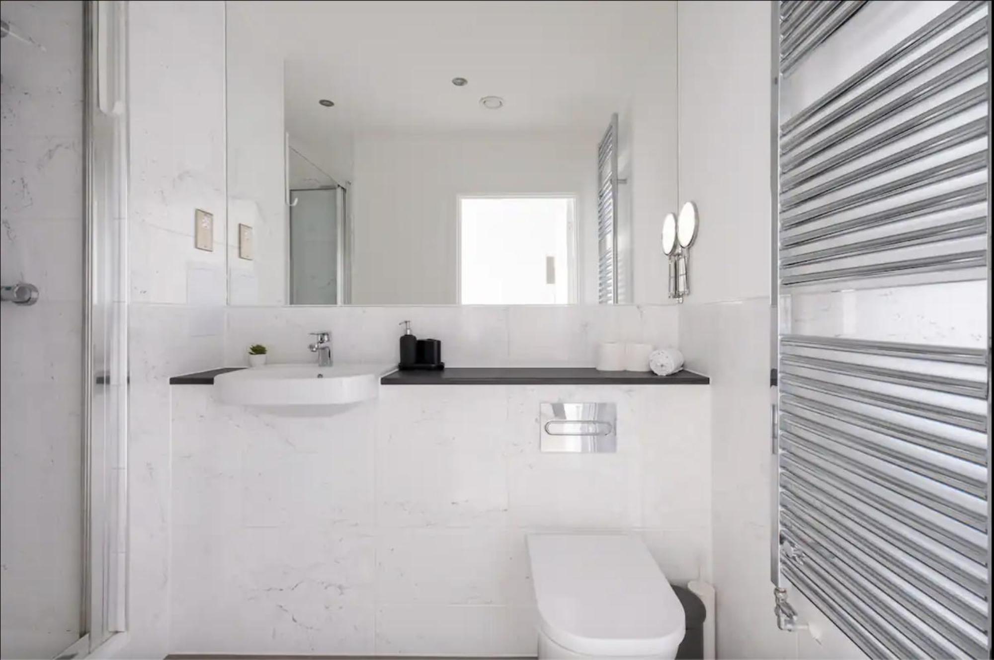 Scandi Style Flat In London With Private Terrace Eksteriør billede